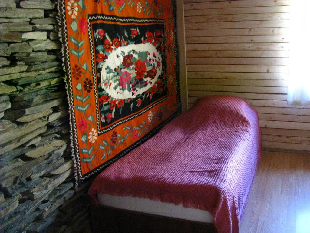 Guest House Shina Omalo Rum bild